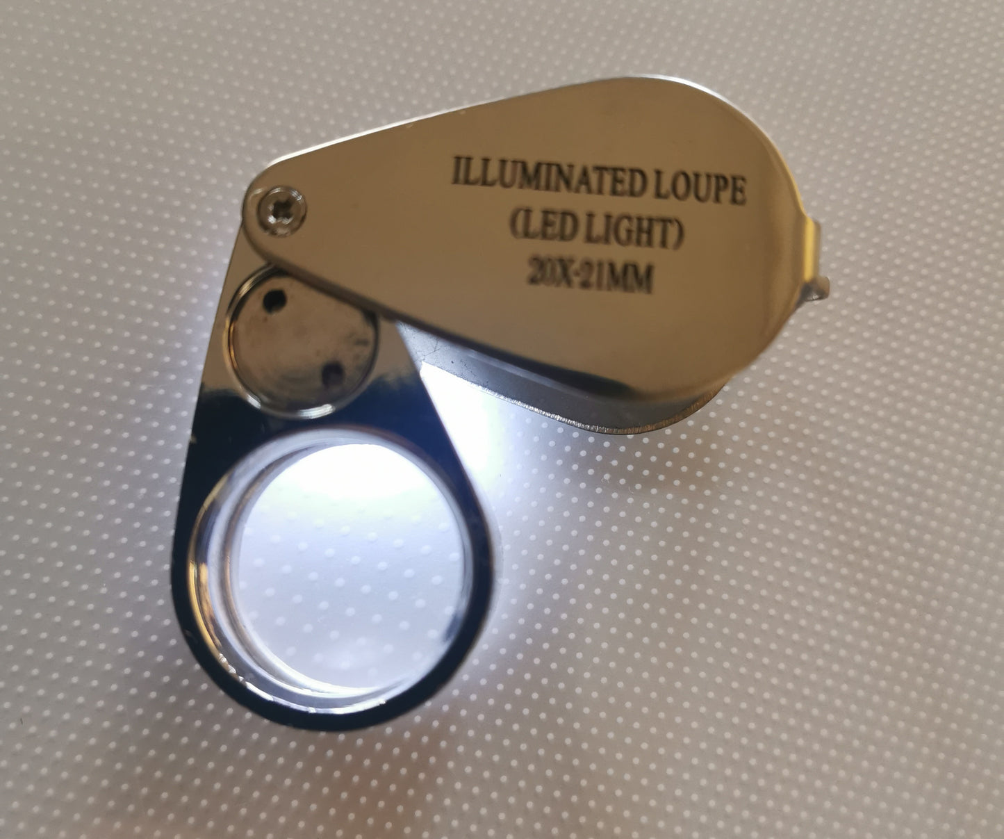 Illuminated Loupe 20x