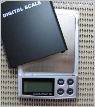 Electronic Scale 200g/0.1g/1000cts/0.5ct